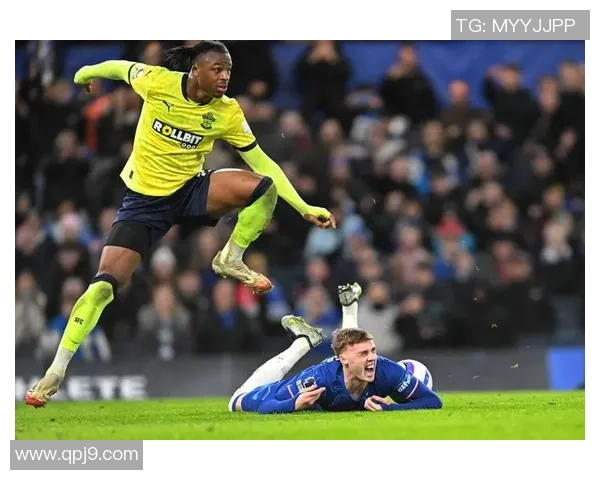 孙兴慜带领热刺迎战南安普顿展现不惧切尔西的强大信心