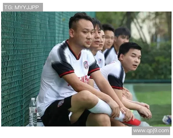 瓦朗谢纳与贝济那激战正酣比赛结果揭晓引发热议